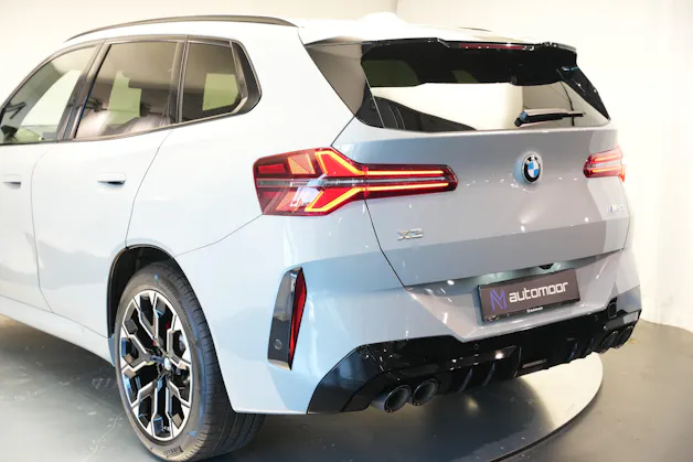 BMW X3 xDrive M50 48V M Sport Pro *AHK* *Panorama* *Iconic Glow*