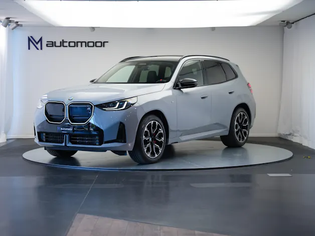 BMW X3 xDrive M50 48V M Sport Pro *AHK* *Panorama* *Iconic Glow*