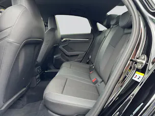 AUDI A3 Limousine 35 TFSI S-Line Schwarz Optik S-tronic