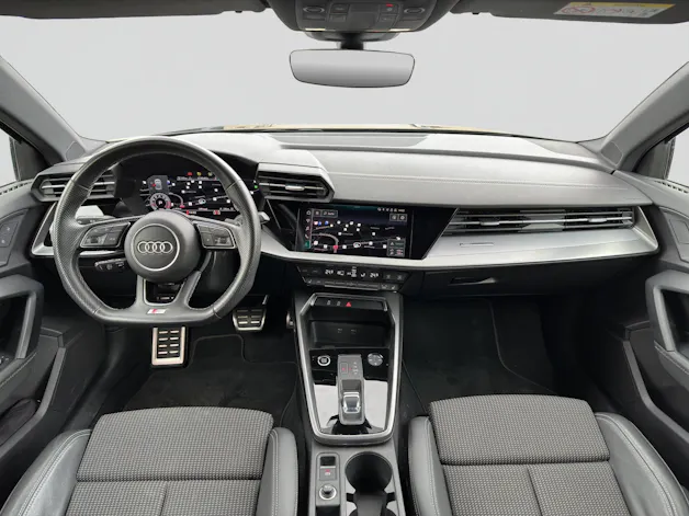 AUDI A3 Limousine 35 TFSI S-Line Schwarz Optik S-tronic