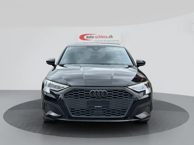 AUDI A3 Limousine 35 TFSI S-Line Schwarz Optik S-tronic