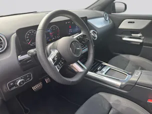 MERCEDES-BENZ GLA 200d 8G-DCT AMG Line Night