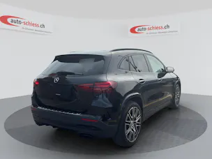 MERCEDES-BENZ GLA 200d 8G-DCT AMG Line Night
