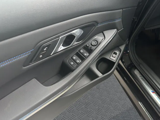 BMW 330i Touring xDrive Steptronic M Sport