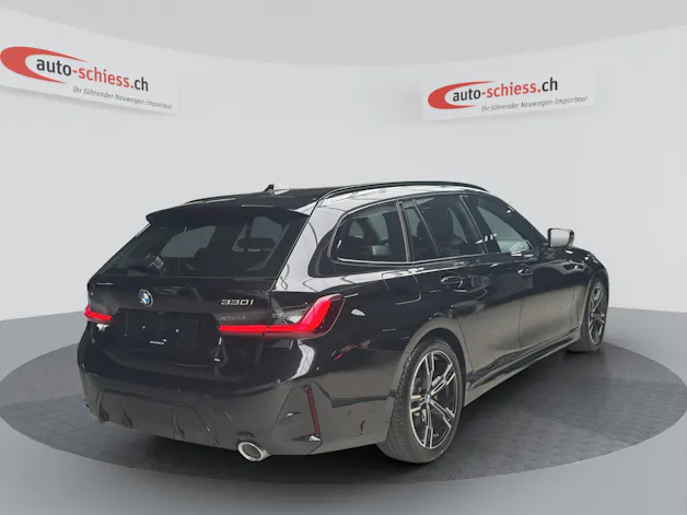 BMW 330i Touring xDrive Steptronic M Sport