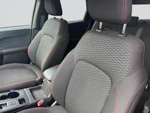 FORD Kuga 2.5 FHEV ST-Line