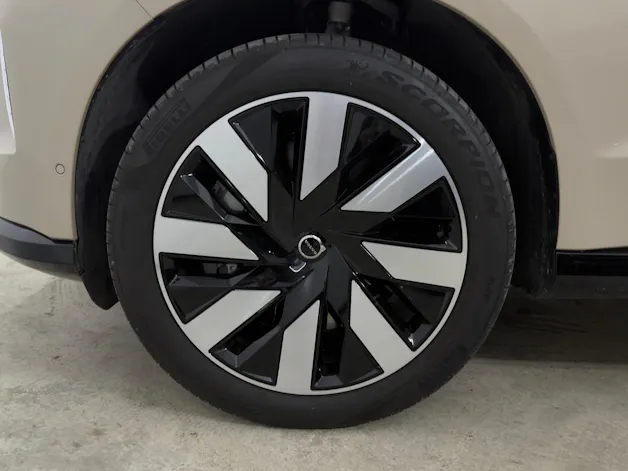 VOLVO EX90 Twin Plus AWD
