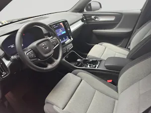 VOLVO XC40 B3 Plus Black Edition