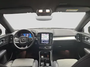 VOLVO XC40 B3 Plus Black Edition