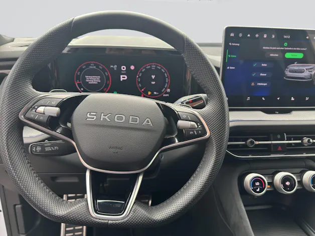 SKODA KODIAQ 2.0 TSI DSG 4x4 Sportline NAVI AHK