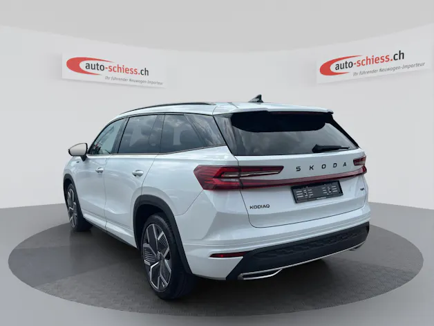 SKODA KODIAQ 2.0 TSI DSG 4x4 Sportline NAVI AHK