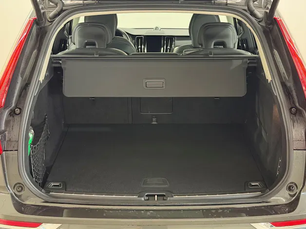 VOLVO XC60 2.0 B5 MH Inscription AWD
