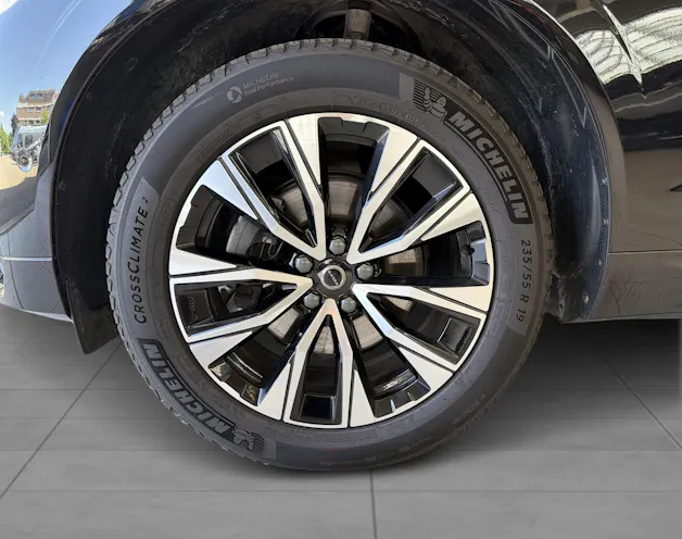 VOLVO XC60 2.0 B5 MH Inscription AWD