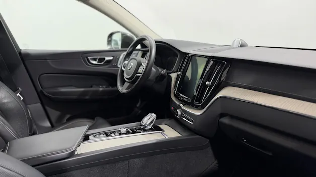 VOLVO XC60 2.0 B5 MH Inscription AWD