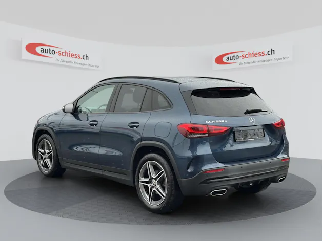 MERCEDES-BENZ GLA 200d AMG Night 8G-DCT