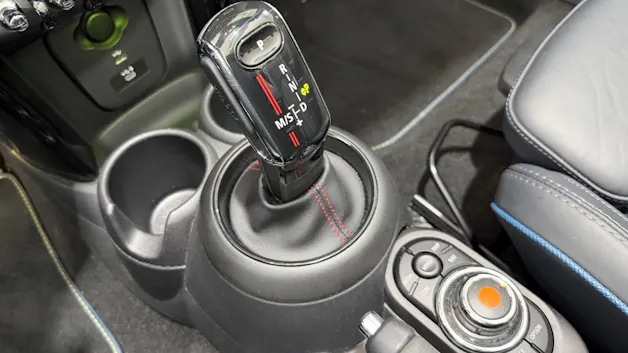 MINI Cabrio F57 2.0i Cooper S SDKG