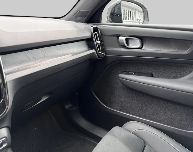 VOLVO C40 E80 Core