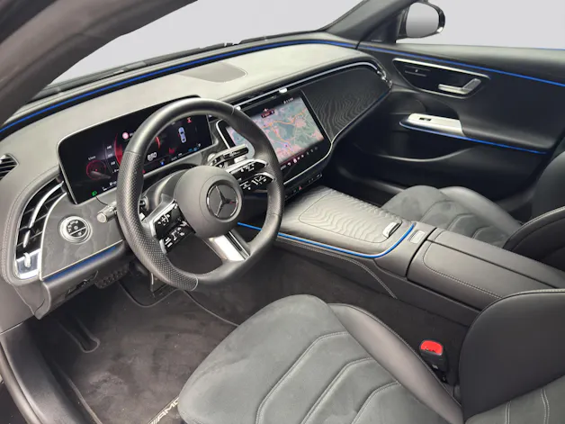 MERCEDES-BENZ E 220 d AMG Line Night