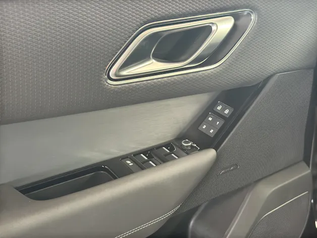 Land Rover Range Rover Velar R-Dynamic D 200 SE Automatic