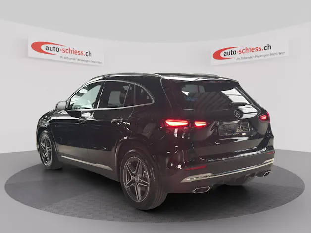 MERCEDES-BENZ GLA 200 7G-DCT AMG Edition