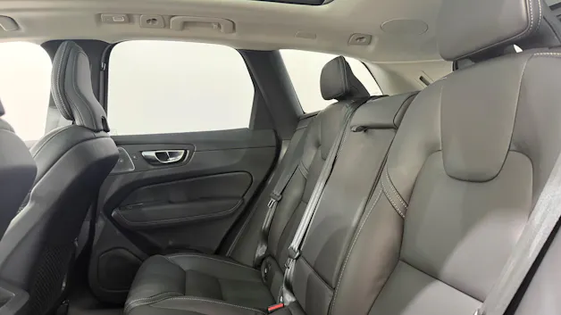 VOLVO XC60 2.0 T8 TE Ultra Dark eAWD