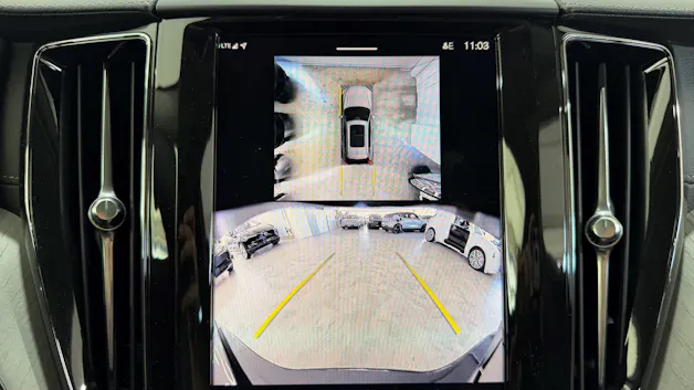 VOLVO XC60 2.0 T8 TE Ultra Dark eAWD