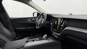 VOLVO XC60 2.0 T8 TE Ultra Dark eAWD