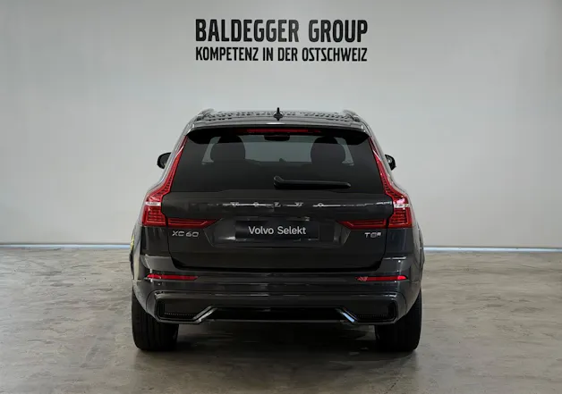 VOLVO XC60 2.0 T8 TE Ultra Dark eAWD