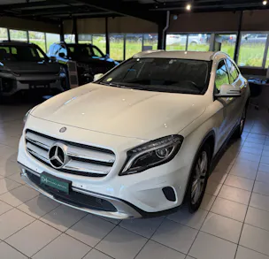 MERCEDES-BENZ GLA 220 d Urban 4Matic 7G-DCT
