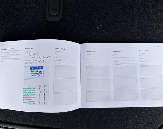 VOLVO C40 E80 Ultimate AWD
