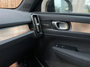 VOLVO C40 E80 Ultimate AWD