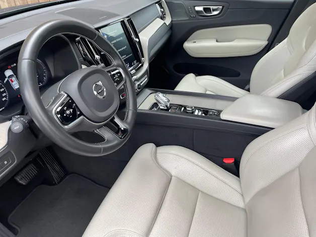 VOLVO XC60 T8 eAWD Inscription