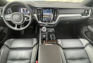 VOLVO V60 T6e AWD Ultim Dark