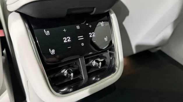 VOLVO ES90 Ultra