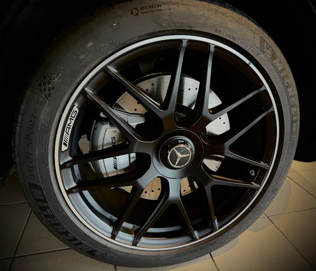 MERCEDES-BENZ GLE 53 AMG 4Matic+ 9G-Speedshift