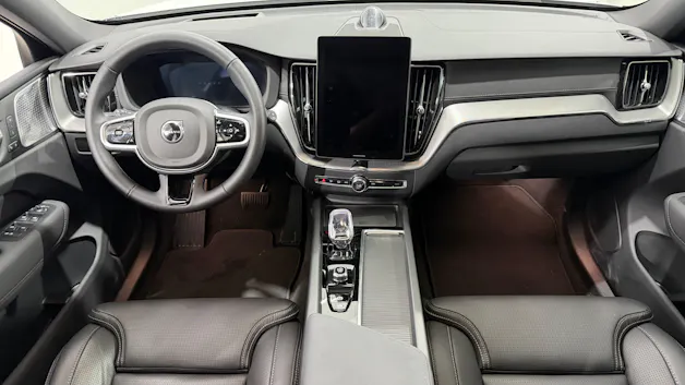 VOLVO XC60 2.0 T6 TE Black Edition e