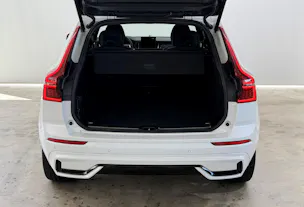VOLVO XC60 2.0 T6 TE Black Edition e