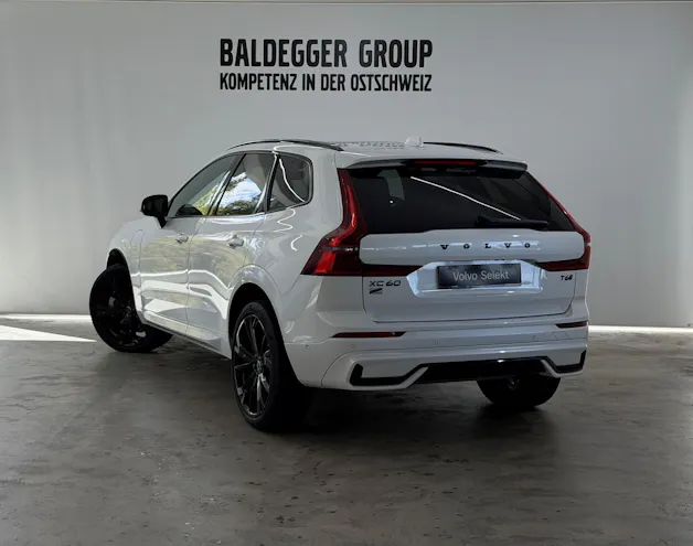 VOLVO XC60 2.0 T6 TE Black Edition e