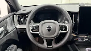 VOLVO XC60 2.0 T6 TE Black Edition e