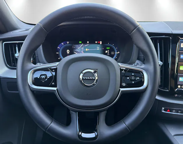 VOLVO XC60 2.0 T6 TE Ultimate Dark e