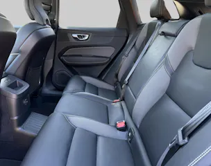 VOLVO XC60 2.0 T6 TE Ultimate Dark e