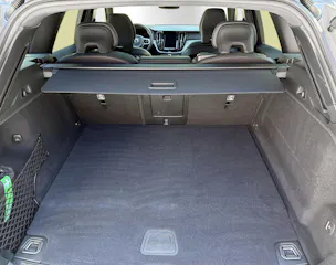 VOLVO XC60 2.0 T6 TE Ultimate Dark e