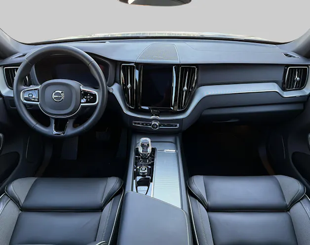 VOLVO XC60 2.0 T6 TE Ultimate Dark e