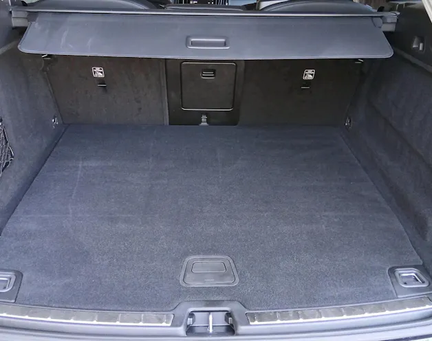 VOLVO XC60 2.0 T6 TE Plus Dark eAWD