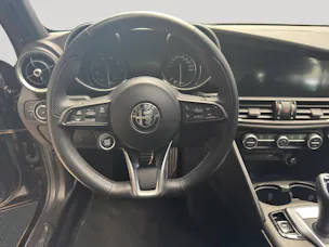 ALFA ROMEO Giulia 2.0 Ti Q4