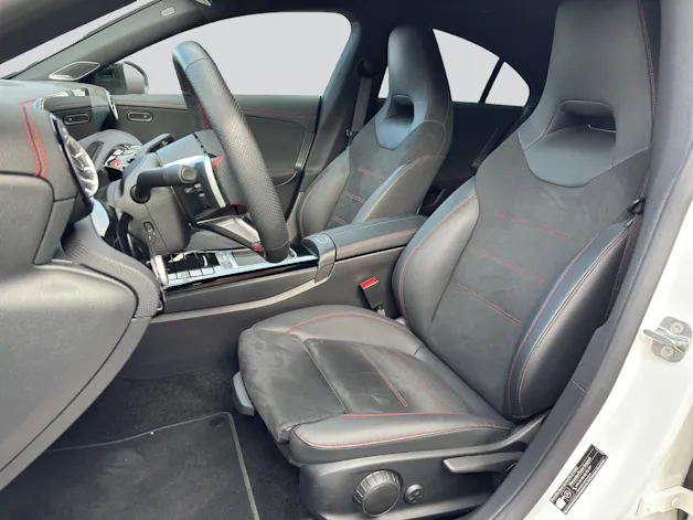 MERCEDES-BENZ CLA 200 AMG Night 7G-DCT