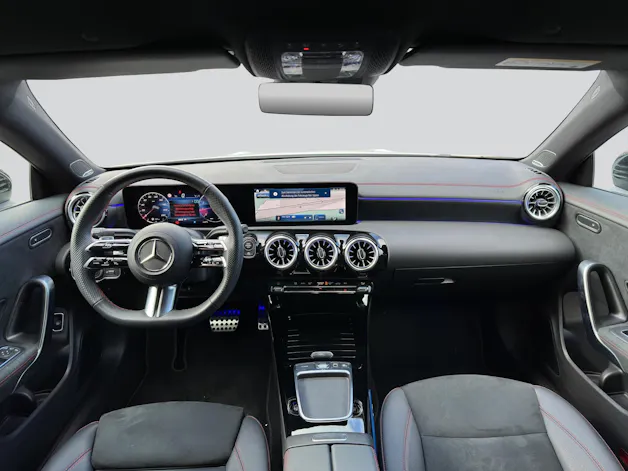 MERCEDES-BENZ CLA 200 AMG Night 7G-DCT