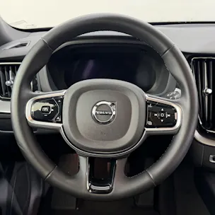 VOLVO XC60 2.0 T6 TE Plus Dark eAWD