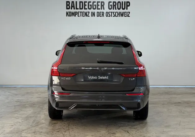 VOLVO XC60 2.0 T6 TE Plus Dark eAWD