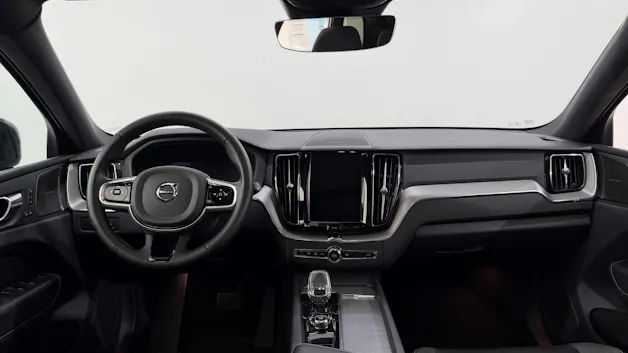 VOLVO XC60 2.0 T6 TE Plus Dark eAWD